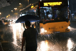 İstanbul'da sağanak etkisini gösterdi! Meteoroloji uyarmıştı