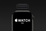 Ünlü YouTuber Apple Watch Ultra sağlamlık testi için saate çekiçle vurdu!