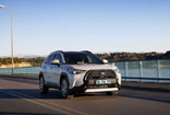 Merakla beklenen Toyota Corolla Cross C-SUV Hybrid: Şimdi Türkiye'de