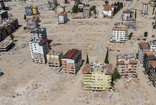 Hatay'dan yürek yakan görüntü! Binalar yerini meydanlara bıraktı