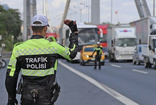 Trafikte yeni dönem başlıyor, bir dönem bitiyor! Artık taşımak zorunlu değil