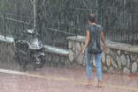 Beklenen sağanak yağış çok fena geliyor! Meteoroloji ve AKOM İstanbul için saat verdi! İstanbul, Ankara, İzmir hava durumu....