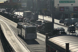 Avcılar'da metrobüste yangın paniği!