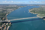 İstanbul Boğazı'nda gemi trafiği çift yönlü askıya alındı