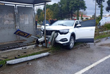 Samsun'da bariyere çarpan cipin sürücüsü öldü, eşi yaralandı