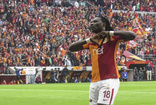 Bir dönem Galatasaray'da da forma giymişti! Futbolu bıraktı