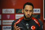 Hakan Çalhanoğlu açıkladı! Karadağ maçında oynayacak mı?