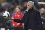 Mourinho üzerlerini çizdi, 5 futbolcuya kapı gözüktü! Fenerbahçe'de ayrılıklar yaşanacak