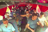 Antalya'da otobüs, kırmızı ışıkta bekleyen araçları biçti