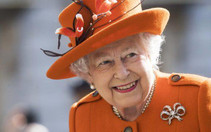 Kraliçeden iş ilanı: Sosyal Medya Sorumlusu aranıyor