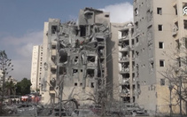 İran'dan fırlatılan füze doğrudan isabet etti! İsrail'de 4 kişi öldü, işte Tel Aviv'de sığınaklarda yaşam