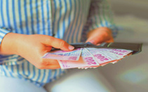 Para onlar için her şey; Paraya tapan 5 burç belli oldu