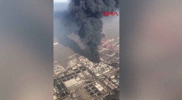 Çin'de fabrikada dev yangın uçaktan böyle görüntülendi