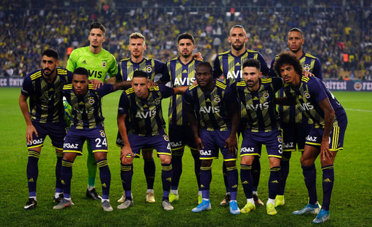 Fenerbahçe'de Ozan Tufan parayı değil kaptanlığı seçti