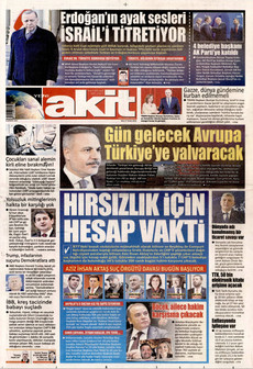 Yeni̇ aki̇t